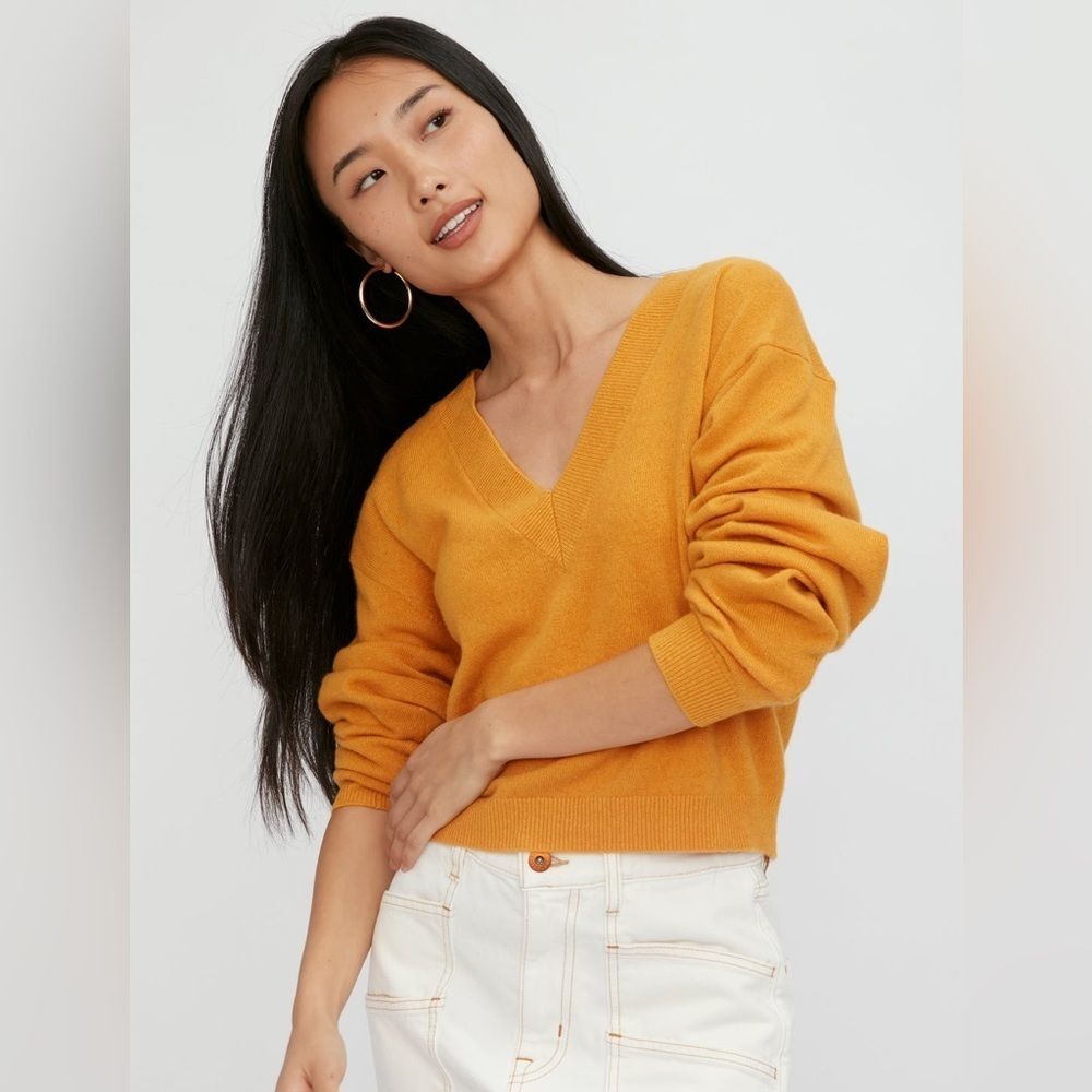 NWT RtA Alba V Neck Cashmere Sweater in Honey Yellow Size XL